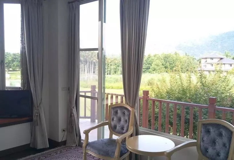 پانسیون Yun Shan Shui Yi Cui Hsuan Resort