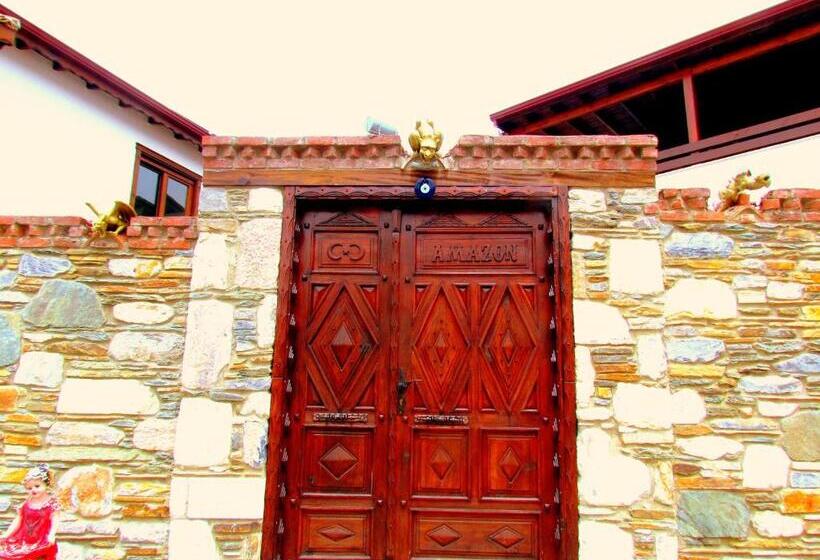 بنسيون Amazon Petite Palace