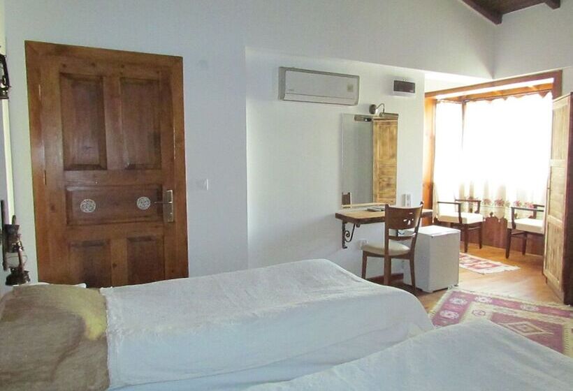 بنسيون Amazon Petite Palace