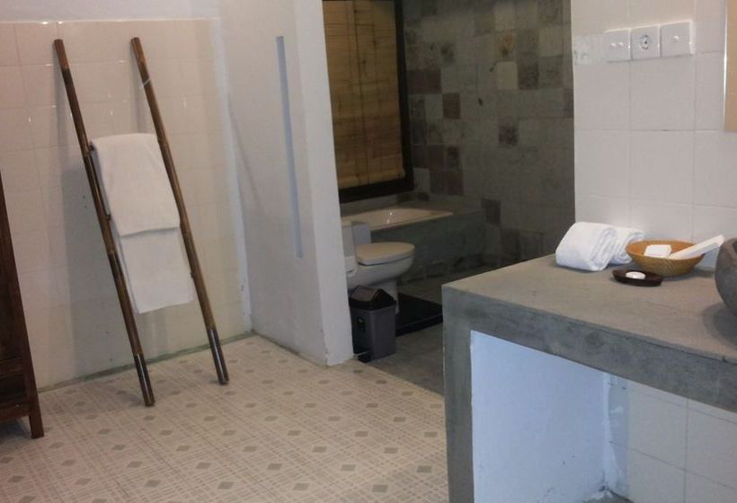 Пансион U House Seminyak