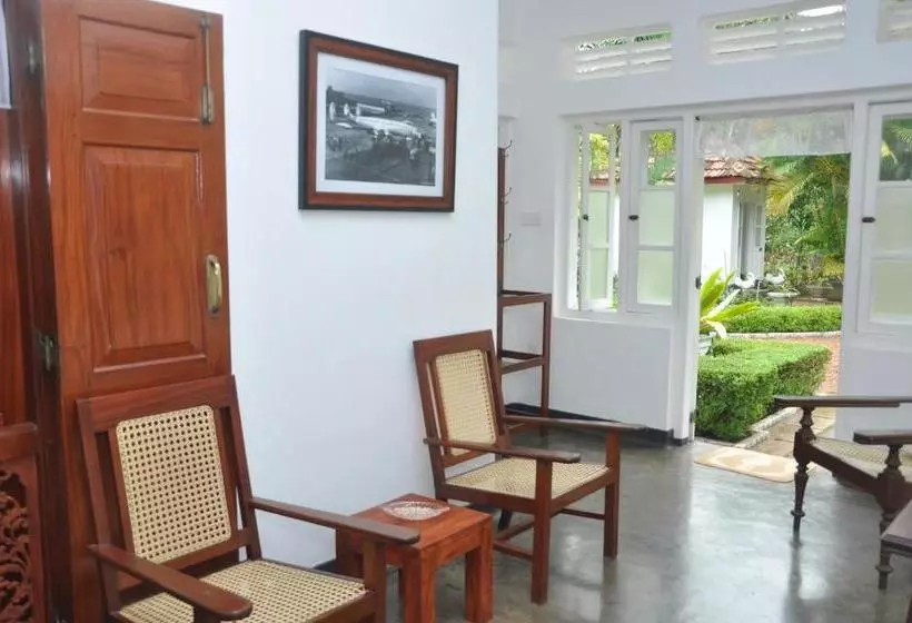 Pension Village Headman S Five Bedrooms Entire Bungalow