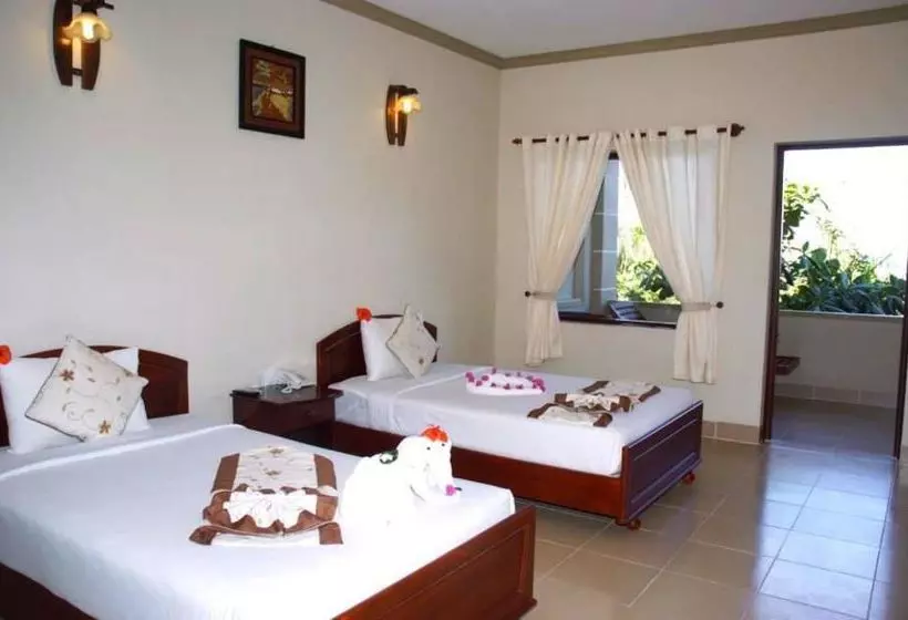 Saigon Suoi Nhum Resort