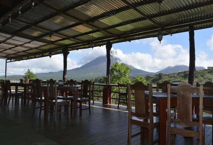 Chateau Arenal Hotel & Restaurante