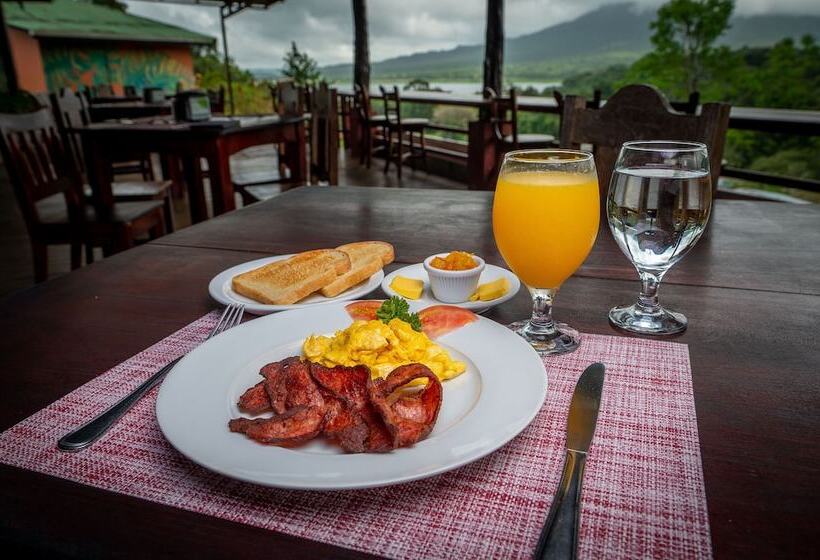 Chateau Arenal Hotel & Restaurante