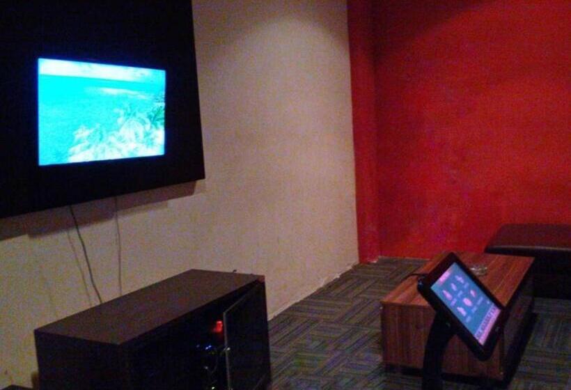 Le Man Hotel Lampung