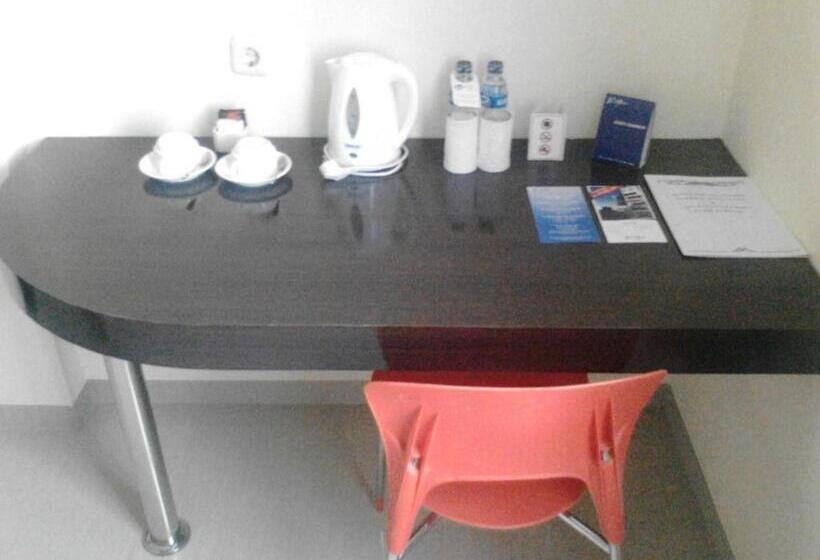 Le Man Hotel Lampung