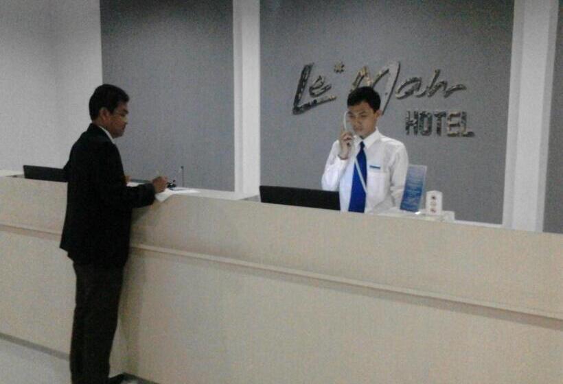 Le Man Hotel Lampung