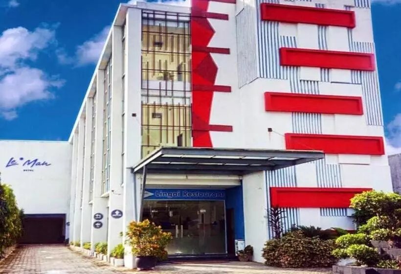 Le Man Hotel Lampung
