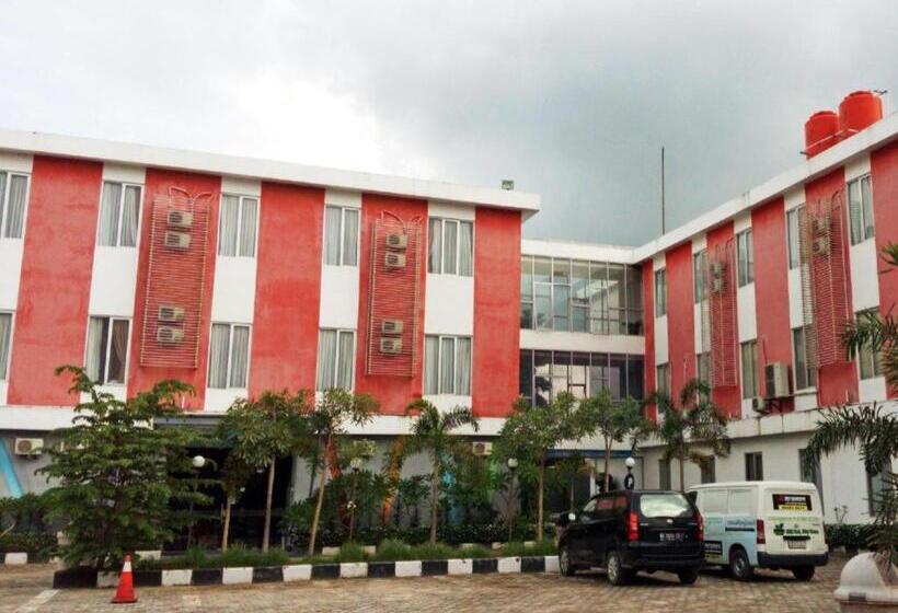 Le Man Hotel Lampung