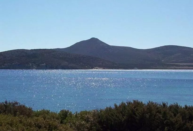 Blue Dolphin Antiparos Villas And Suites