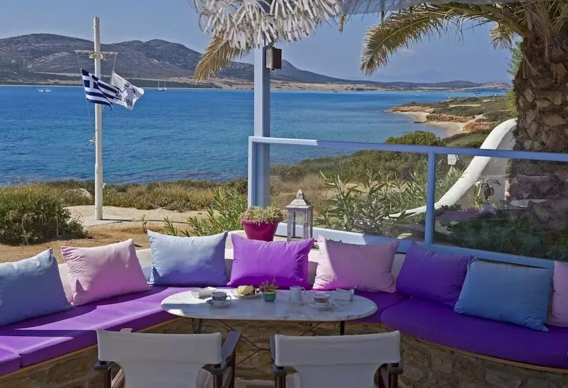Blue Dolphin Antiparos Villas And Suites