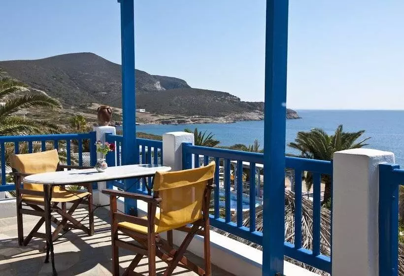 Blue Dolphin Antiparos Villas And Suites