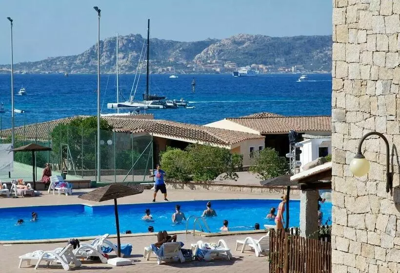 Отель Club Esse Posada