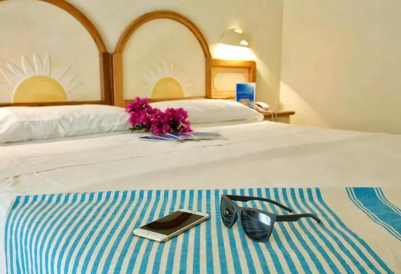 هتل Club Esse Posada