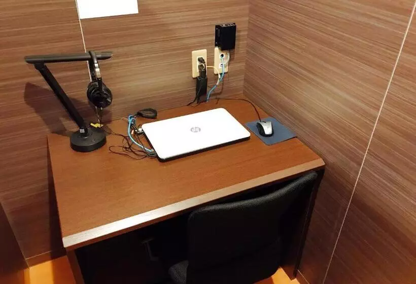 Sauna & Capsule Hotel Rumor Plaza