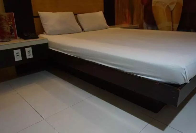 Harts Hotel Quezon City