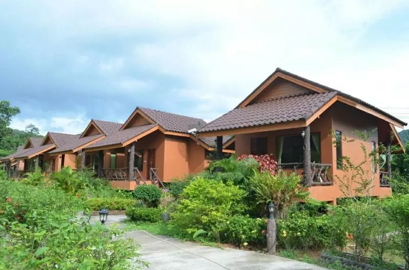 酒店 Khaosok Rainforest Resort