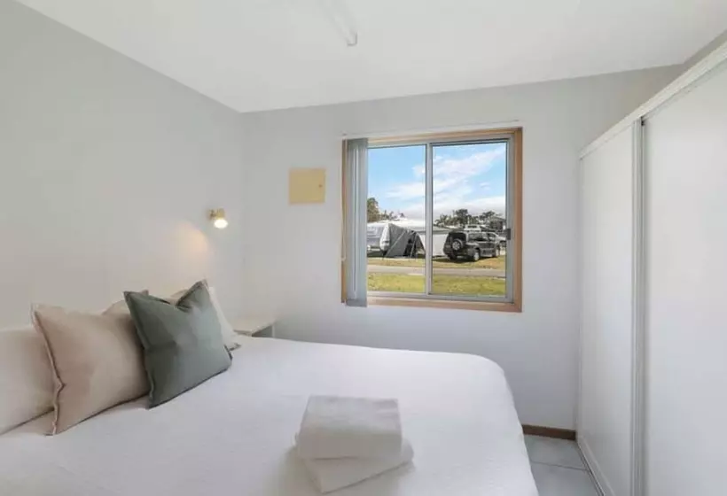 Отель Reflections North Haven   Holiday Park