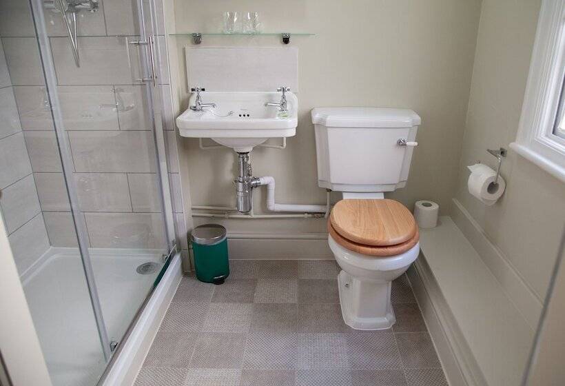 호텔 The Kings Arms