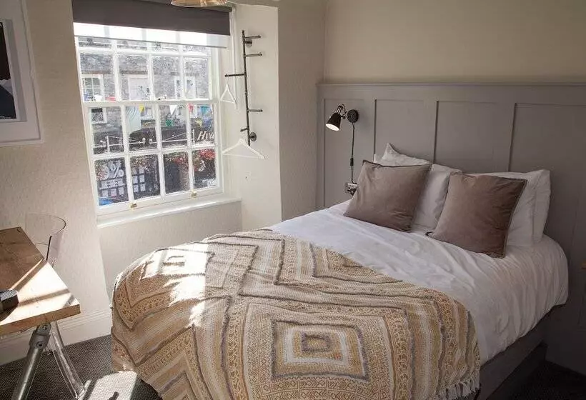 בית מלון כפרי The Kings Arms