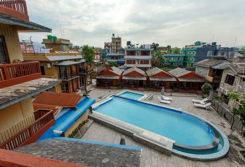 هتل The Lakeside Retreat By Ime Hospitality Pvt Ltd