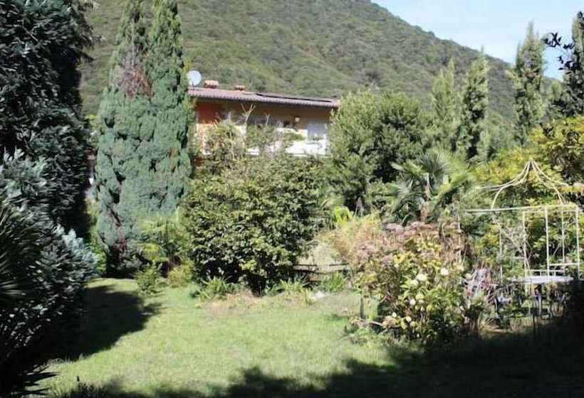 בית מלון כפרי Villa Banana