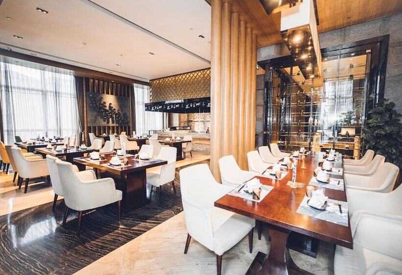 ホテル Wanda Realm Dandong