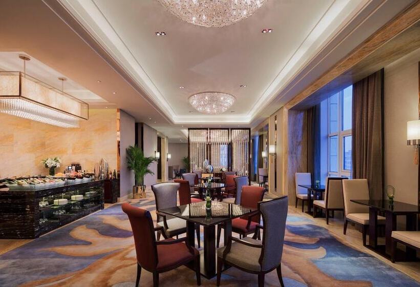 ホテル Wanda Realm Dandong