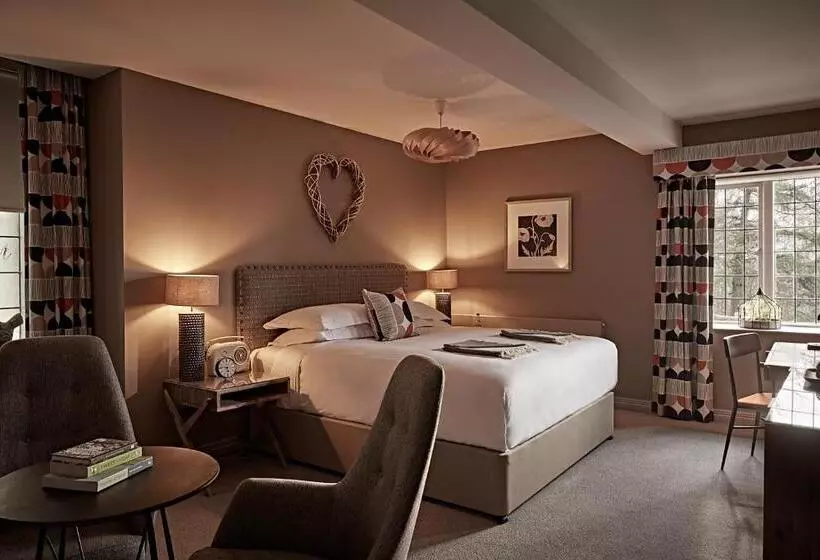 פנסיון The Fish