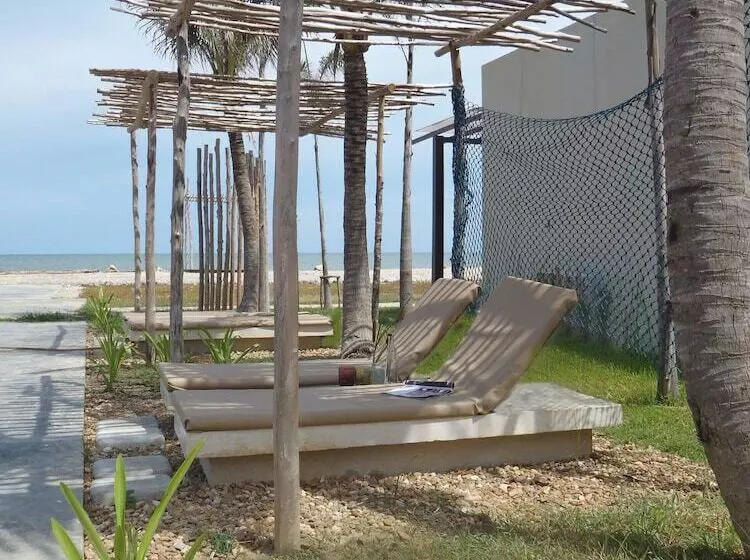 استراحتگاه Red Z The Ocean