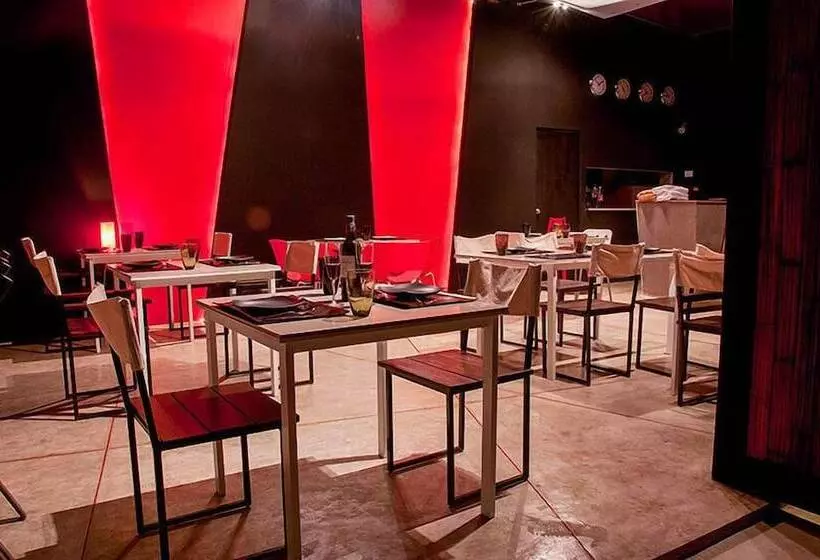 استراحتگاه Red Z The Ocean