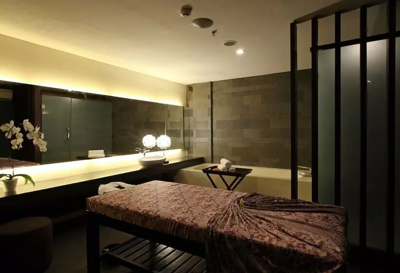 Suites By Watermark Hotel And Spa Bali Chse Certified