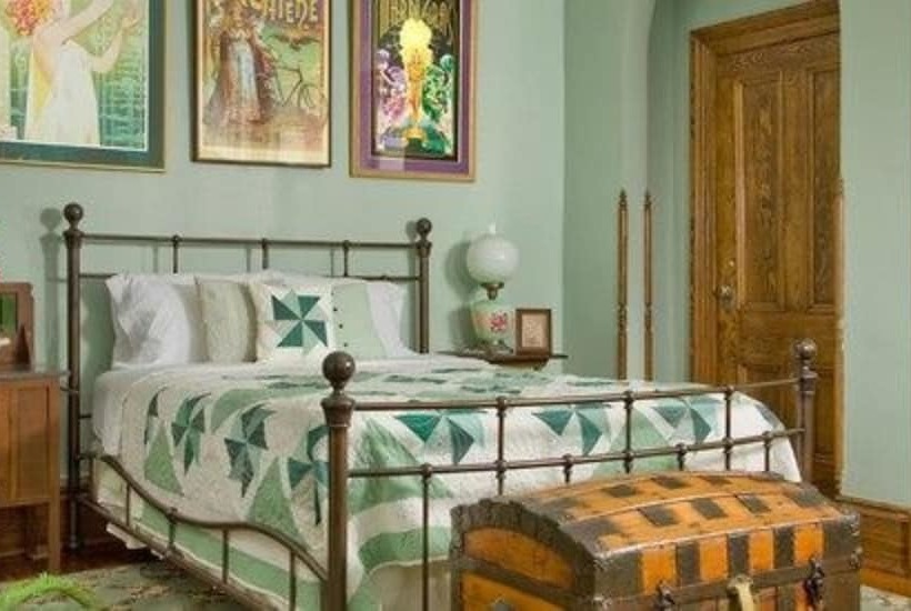 The Carriage House Inn Bed & Breakfast