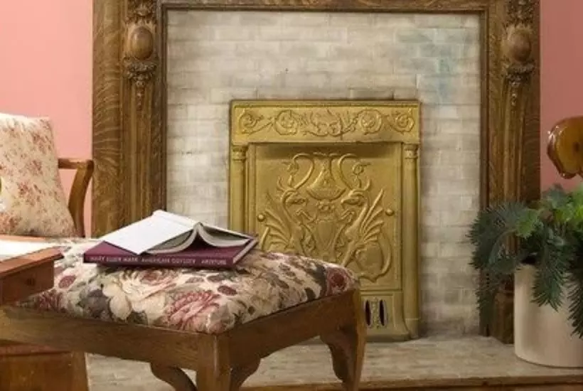 The Carriage House Inn Bed & Breakfast