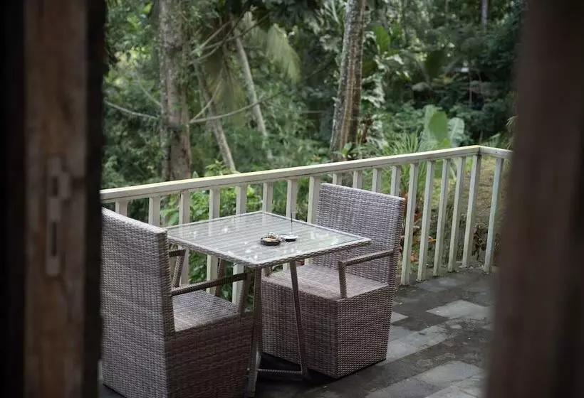 Hotelli Angsoka Bungalow