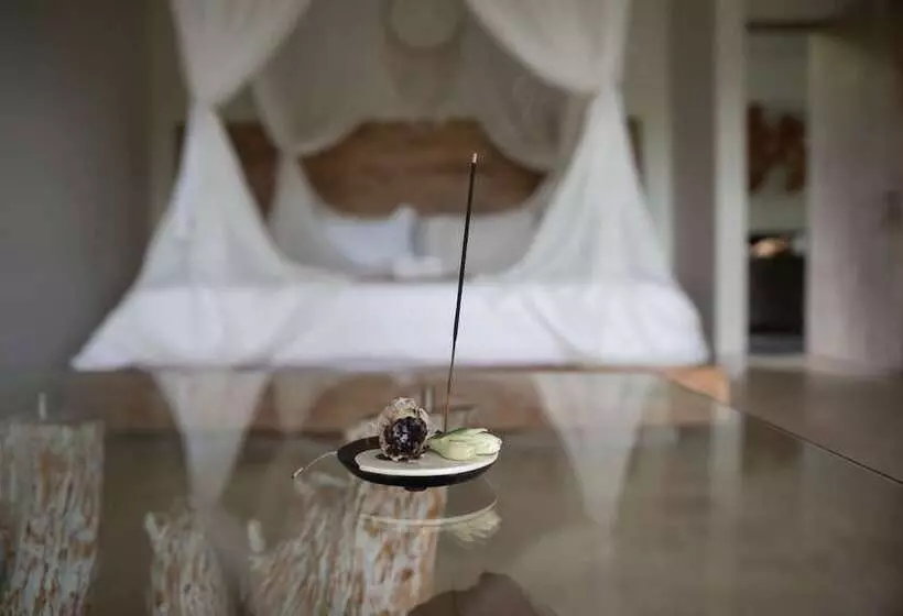 Hotelli Angsoka Bungalow