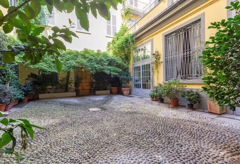 Hotelli Duomo Smart Suites