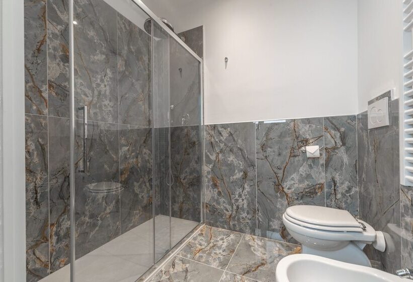 酒店 Duomo Smart Suites