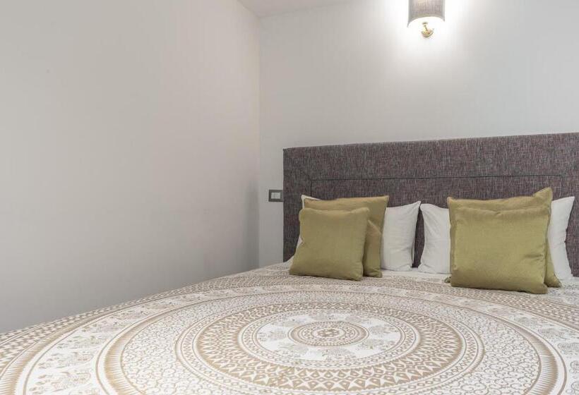 酒店 Duomo Smart Suites