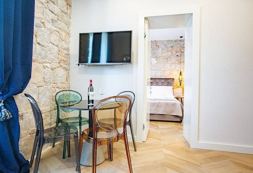 Pensiune Split Best4stay Luxury Rooms