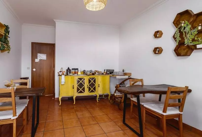 Majatalo Villa Center