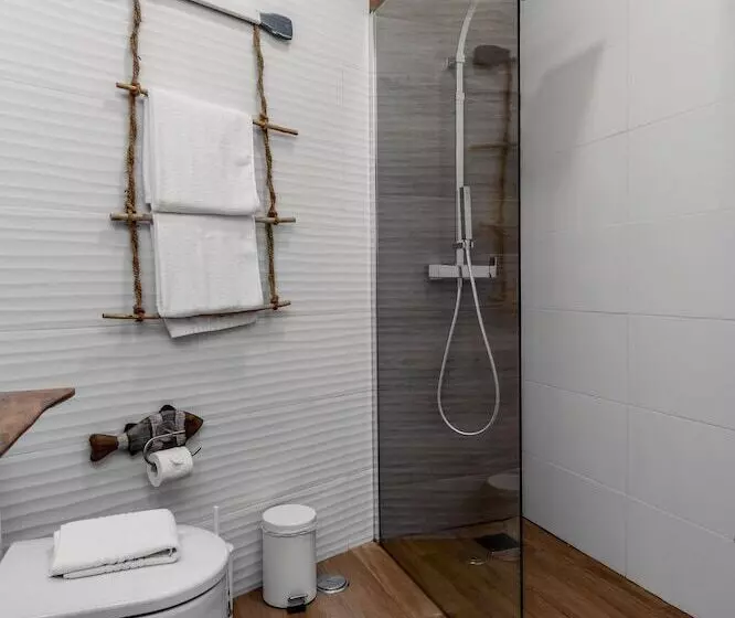 Majatalo Villa Center