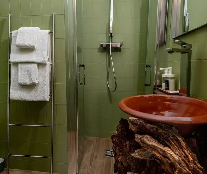 Majatalo Villa Center