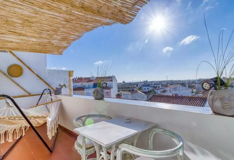 Majatalo Villa Center