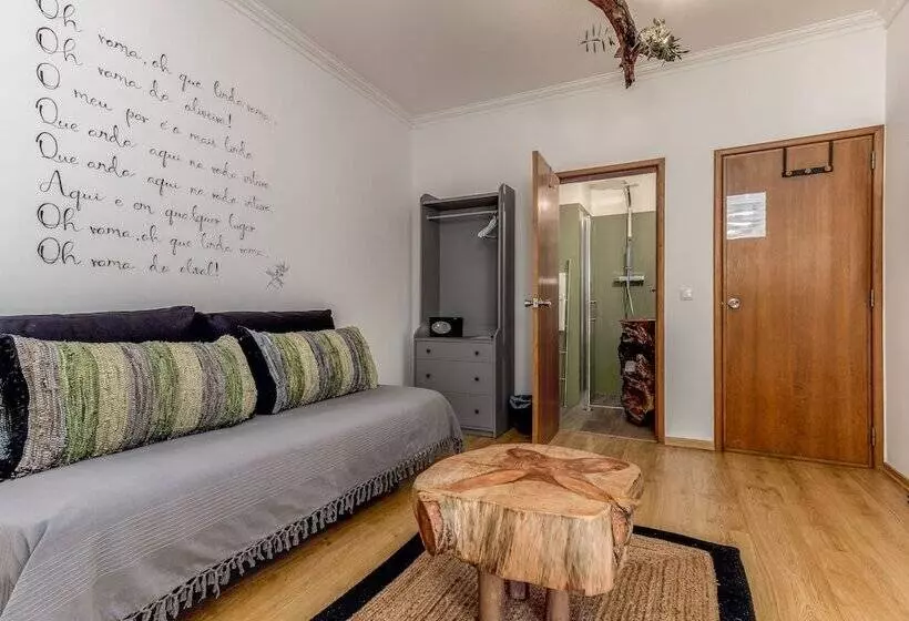 Majatalo Villa Center