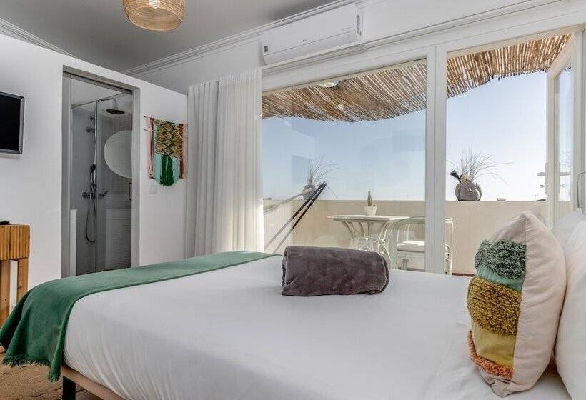 膳宿费 Villa Center