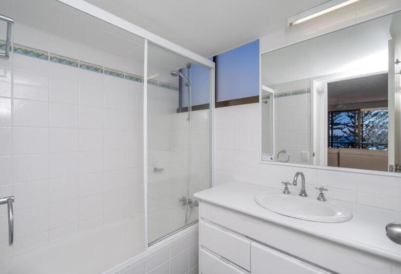 Columbia Beachfront Apartments On Rainbow Bay