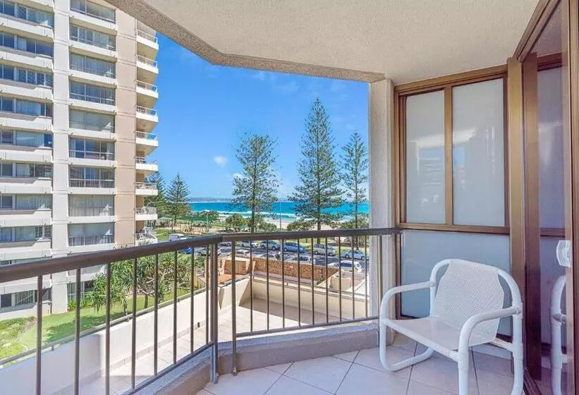Columbia Beachfront Apartments On Rainbow Bay