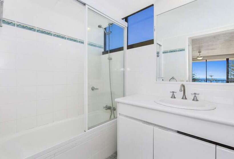 Columbia Beachfront Apartments On Rainbow Bay