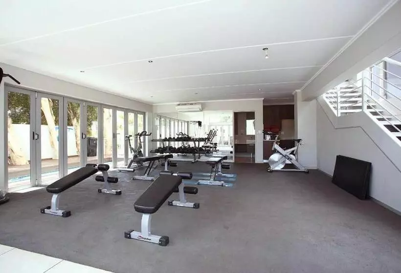 Epic Lifestyle Apartment Sandton